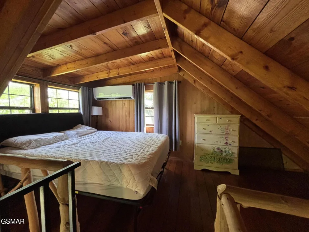 1450 Cabin Way Del Rio, TN 37727