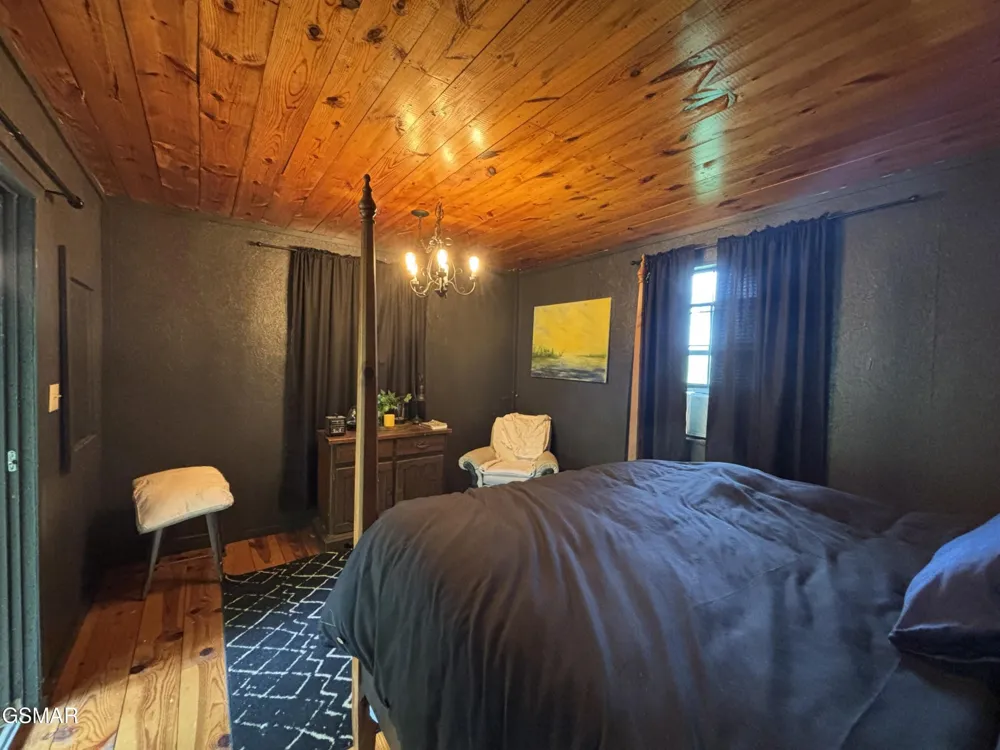 1450 Cabin Way Del Rio, TN 37727