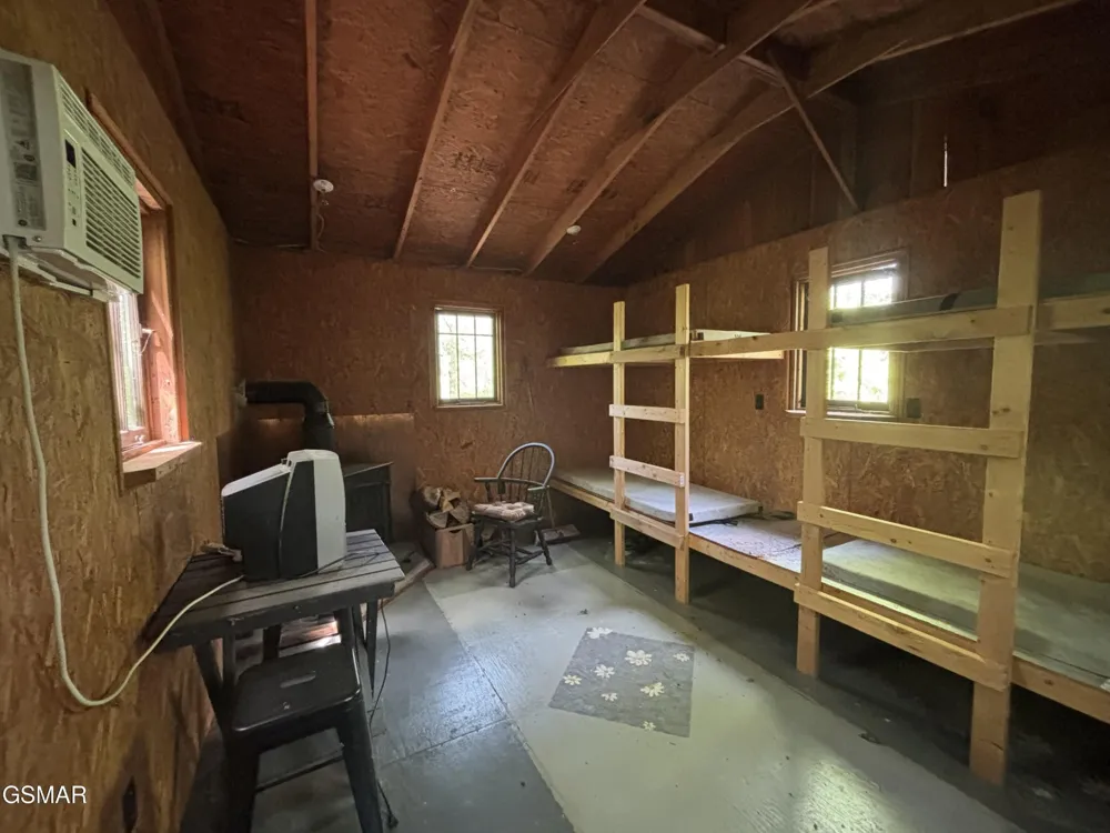 1450 Cabin Way Del Rio, TN 37727