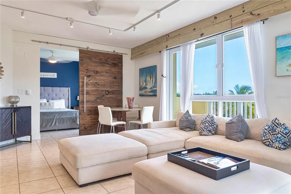 200 OCEAN DRIVE #245 Humacao, PR 00791