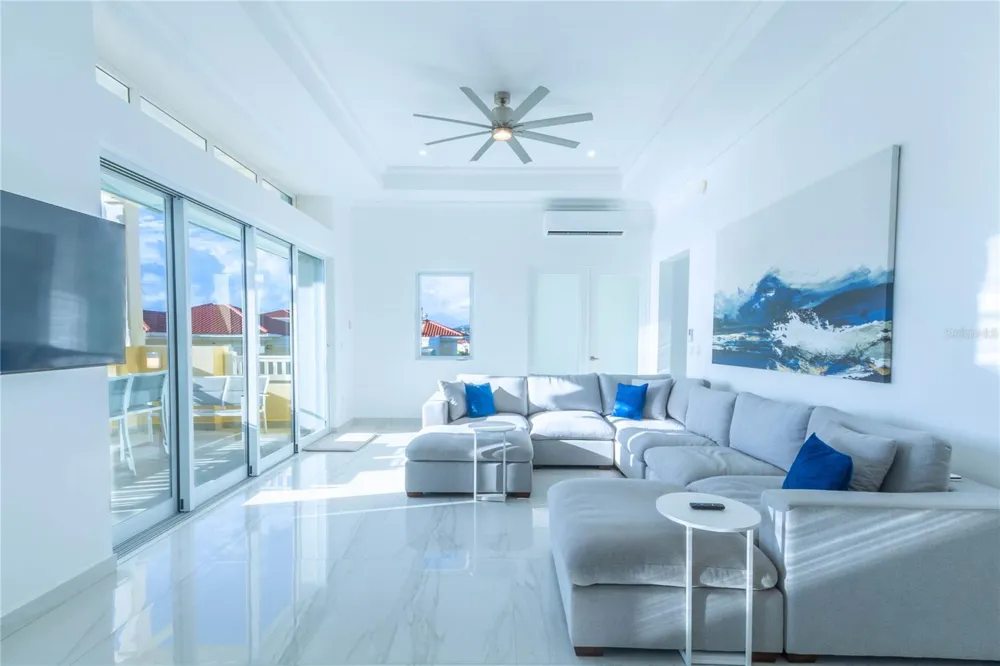 400 OCEAN DRIVE #453 Humacao, PR 00791
