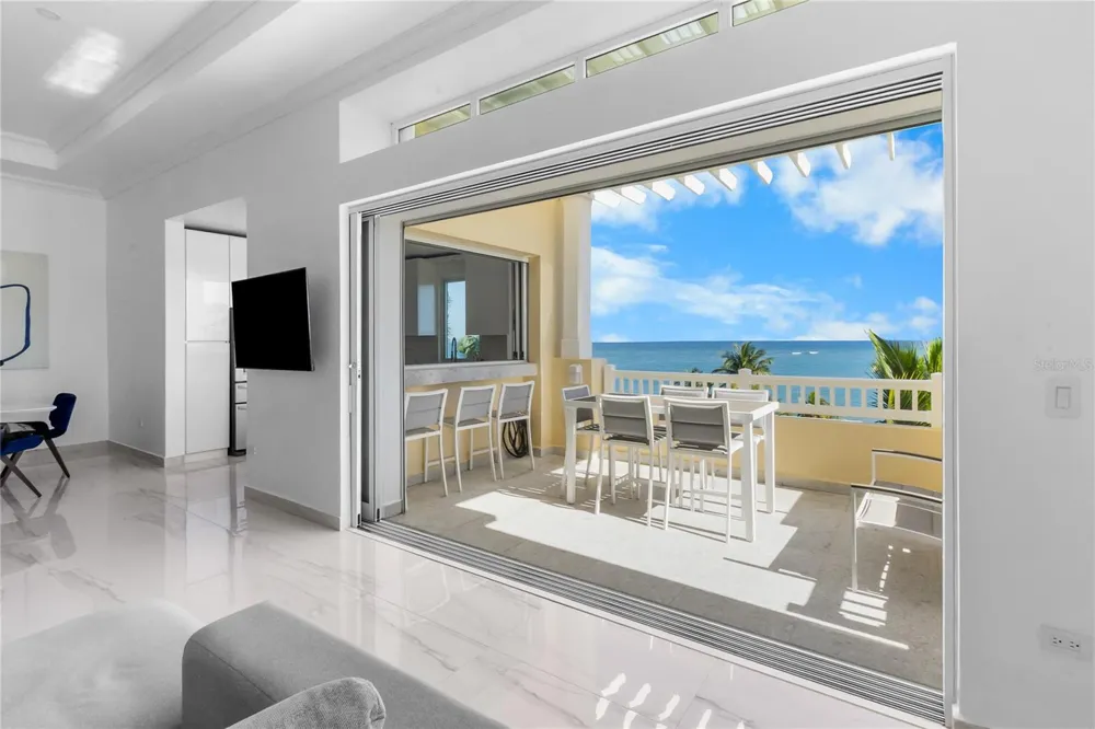 400 OCEAN DRIVE #453 Humacao, PR 00791