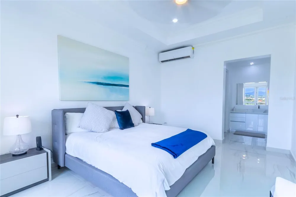 400 OCEAN DRIVE #453 Humacao, PR 00791