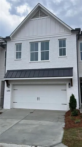 1255 Winterhaven Drive