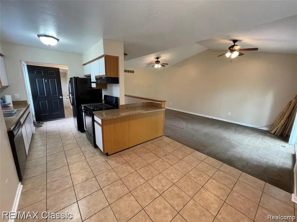 2191 MILFORD ROAD Highland Charter Township, MI 48357