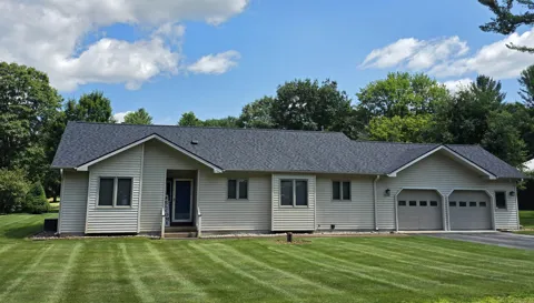 1540 Twin Birch