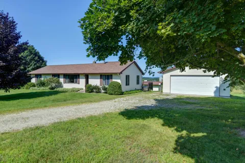 11869 Center Road