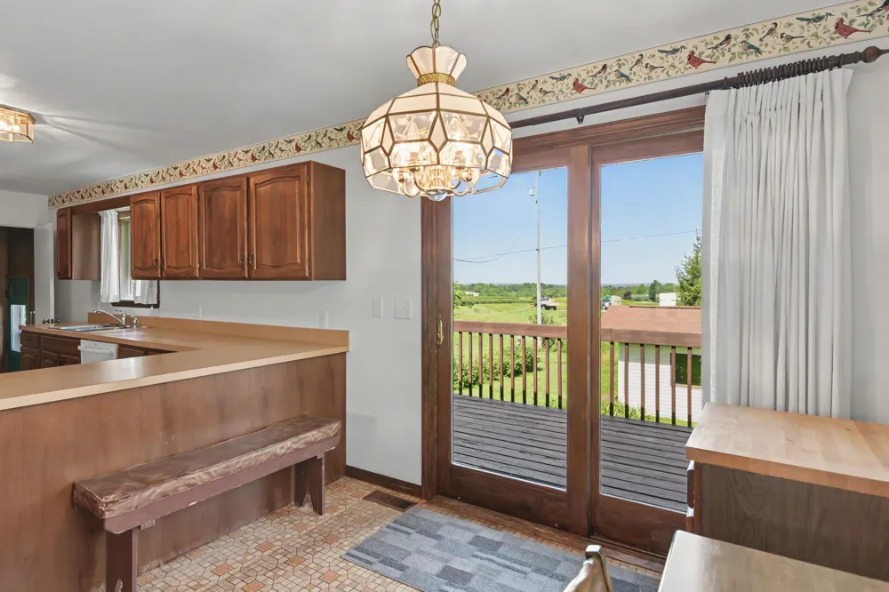 11869 Center Road Peninsula Township, MI 49686