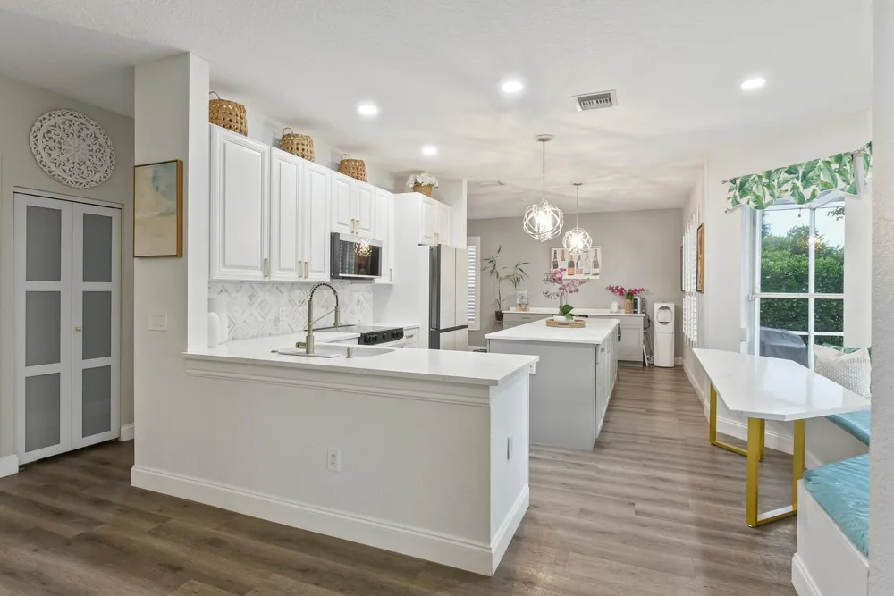 10848 Tamoron Lane Boca Raton, FL 33498