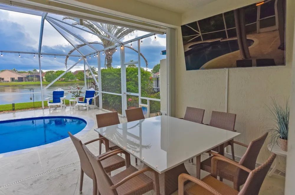 10848 Tamoron Lane Boca Raton, FL 33498