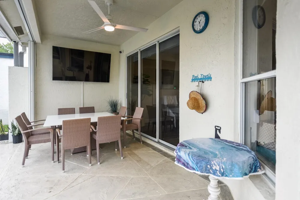 10848 Tamoron Lane Boca Raton, FL 33498