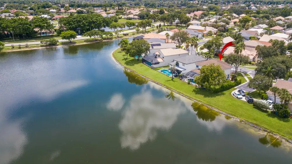 10848 Tamoron Lane Boca Raton, FL 33498