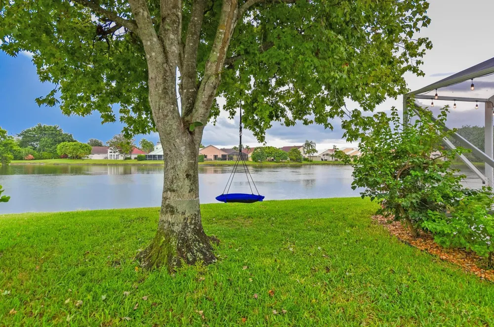 10848 Tamoron Lane Boca Raton, FL 33498