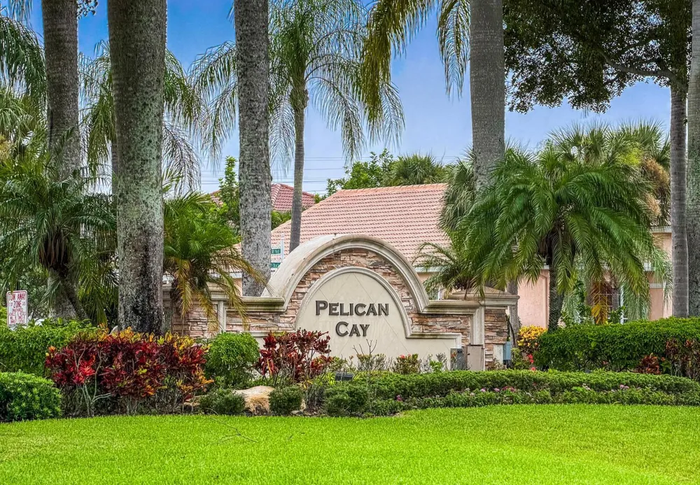 10848 Tamoron Lane Boca Raton, FL 33498