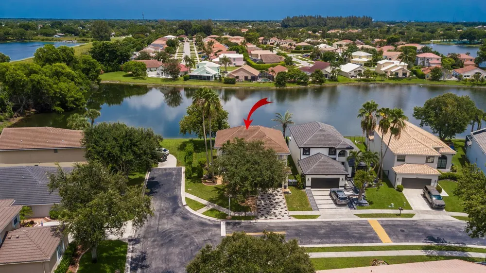 10848 Tamoron Lane Boca Raton, FL 33498