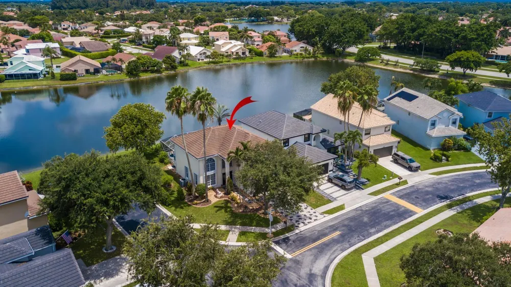 10848 Tamoron Lane Boca Raton, FL 33498
