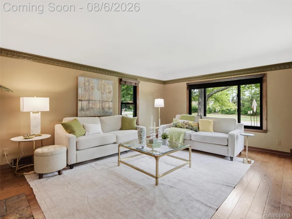 6177 Livernois Road Troy City, MI 48098