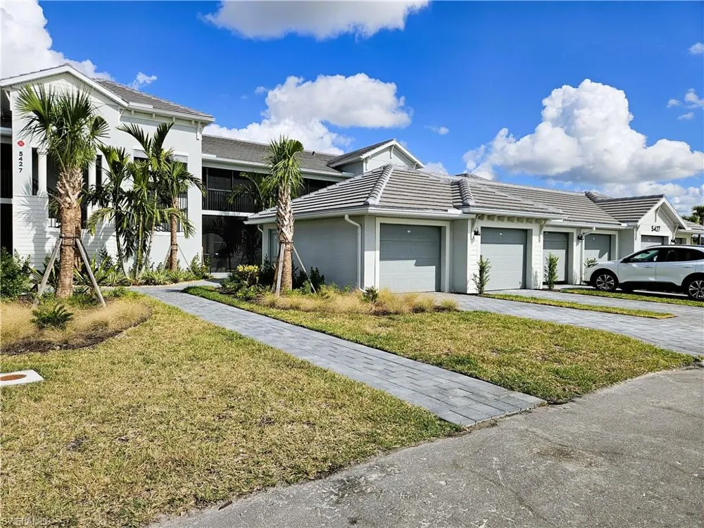 5427 Double Eagle Circle #2825 Ave Maria, FL 34142