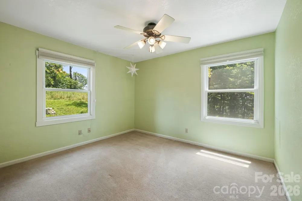 129 Finney Lane Mars Hill, NC 28754