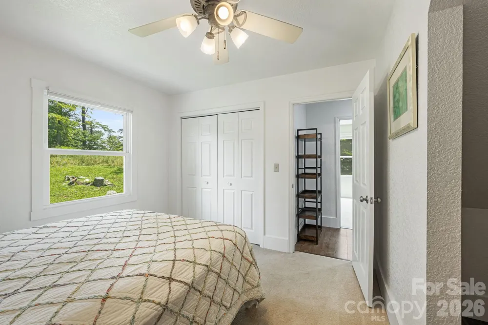 129 Finney Lane Mars Hill, NC 28754