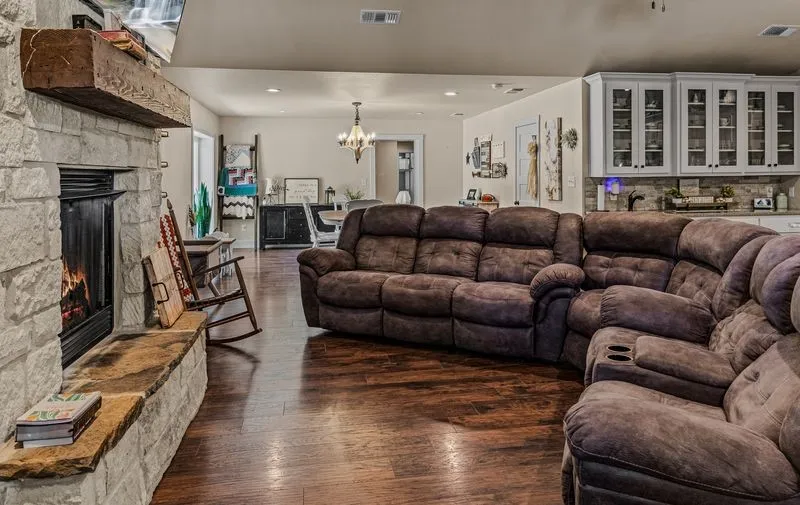 103 Fm 1571 Lone Oak, TX 75453