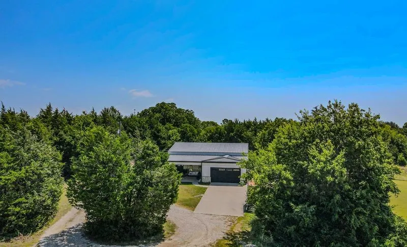 103 Fm 1571 Lone Oak, TX 75453