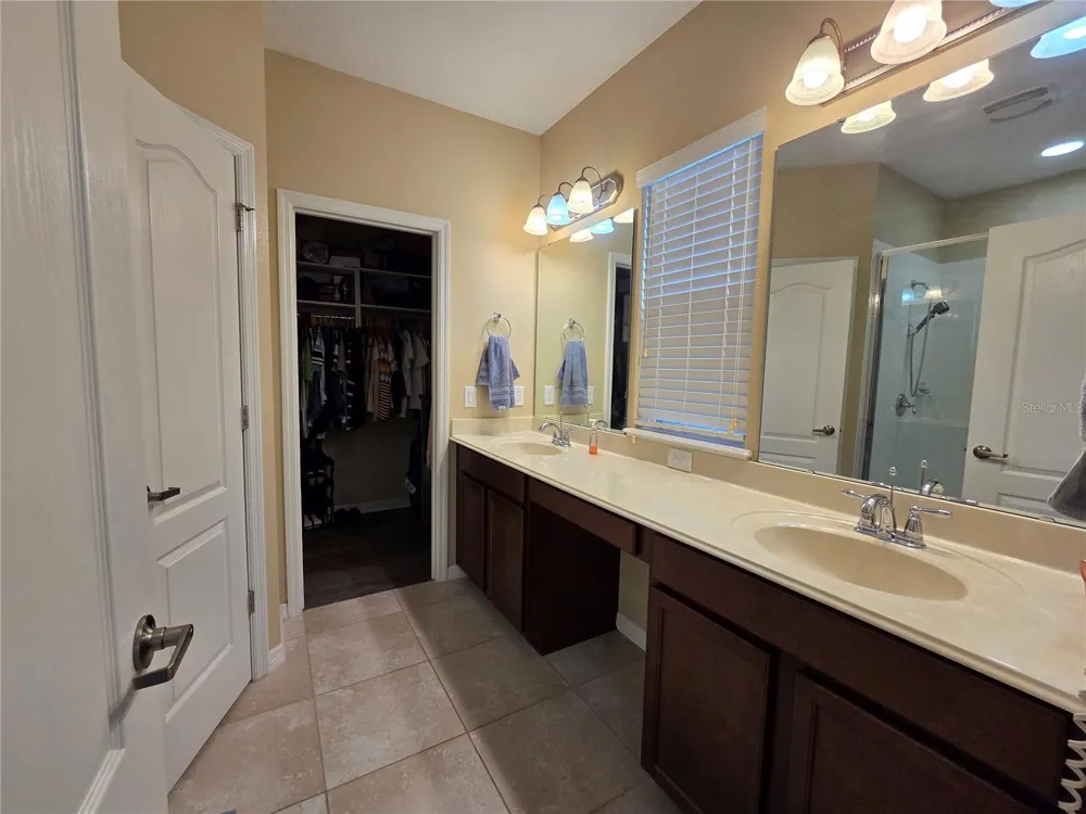 12749 GARRIDAN AVENUE Windermere, FL 34786
