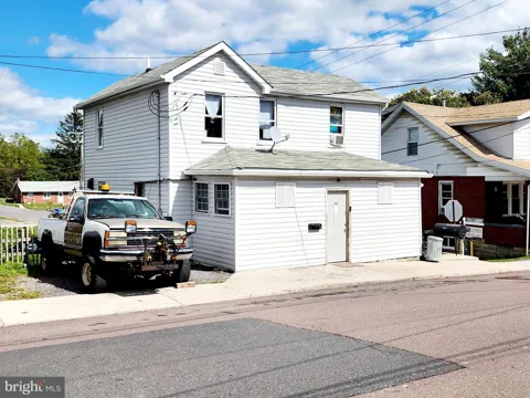 54 E COLLEGE AVENUE