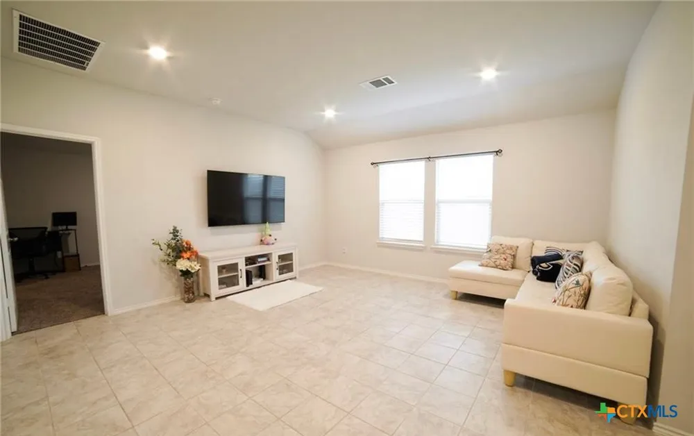 9700 Falme Lane Killeen, TX 76542