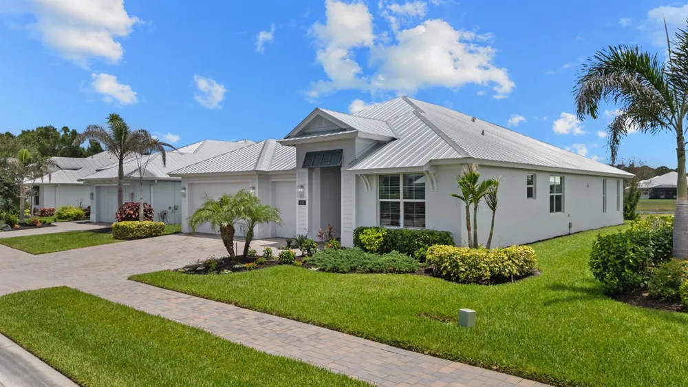 5595 Arabella Lane Vero Beach, FL 32967