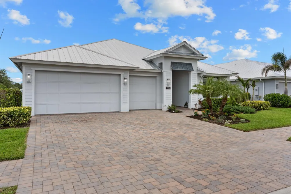 5595 Arabella Lane Vero Beach, FL 32967