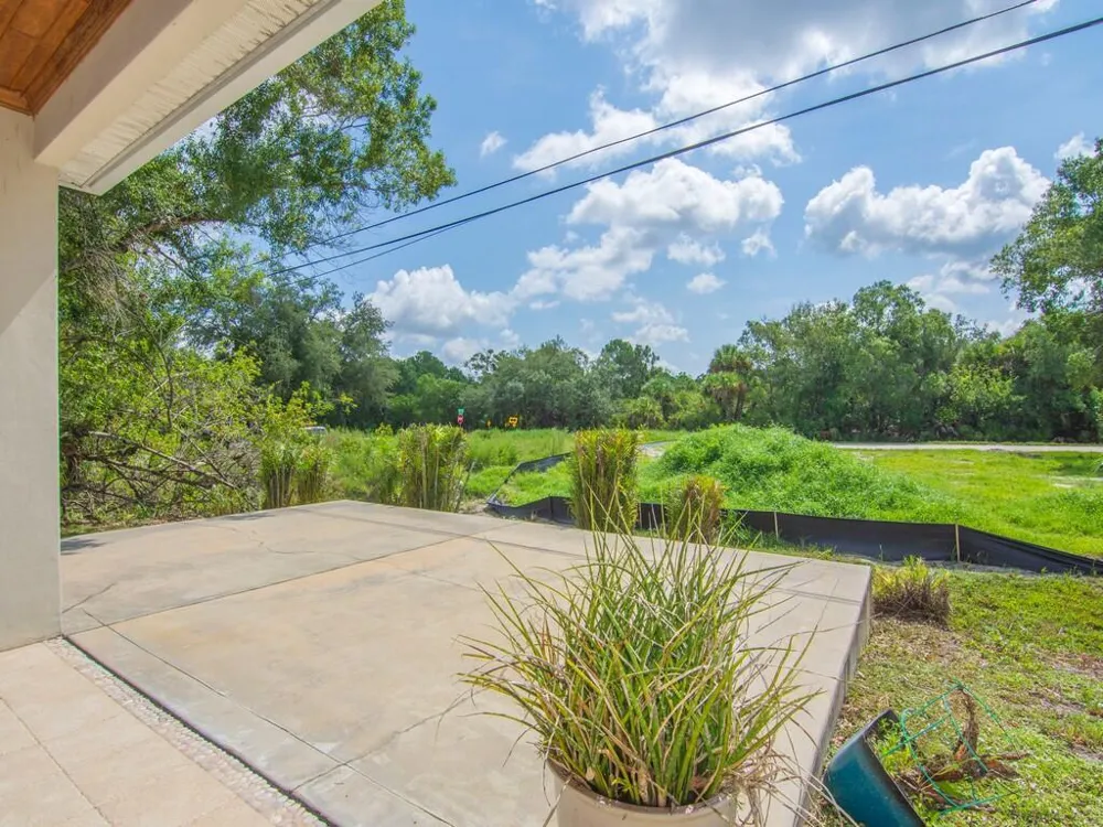 8978 100TH COURT Vero Beach, FL 32967