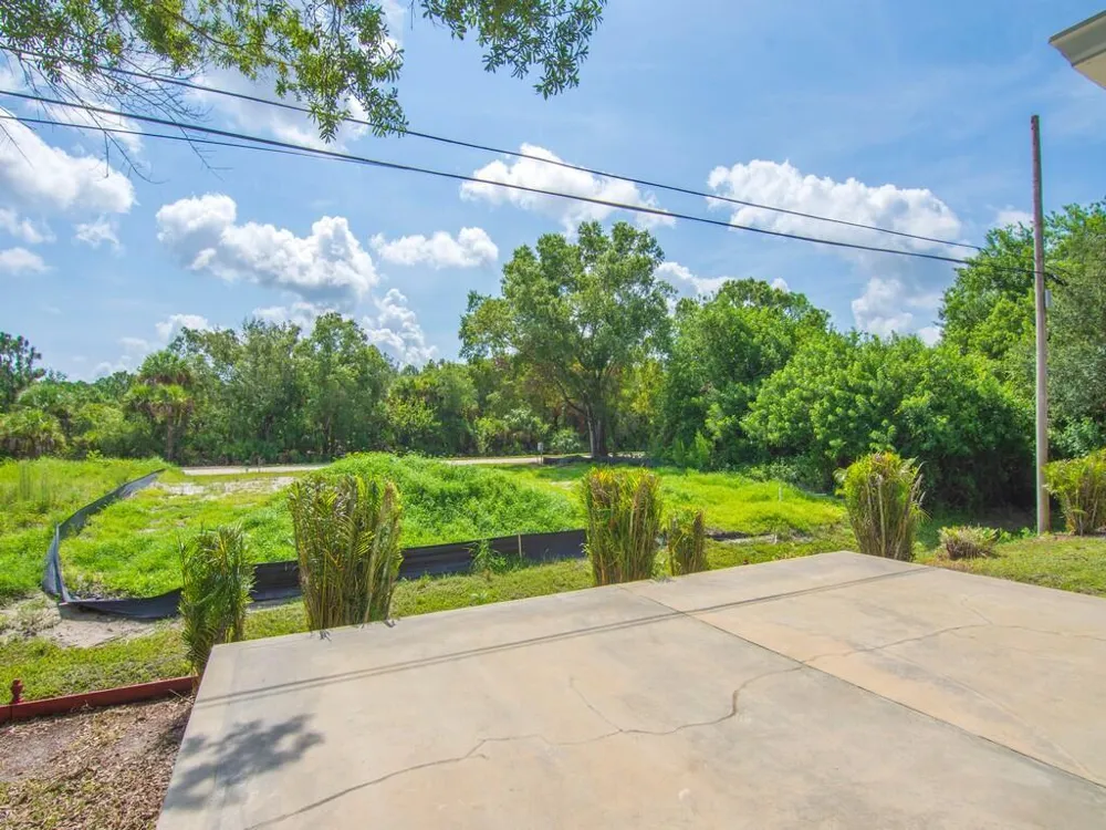 8978 100TH COURT Vero Beach, FL 32967