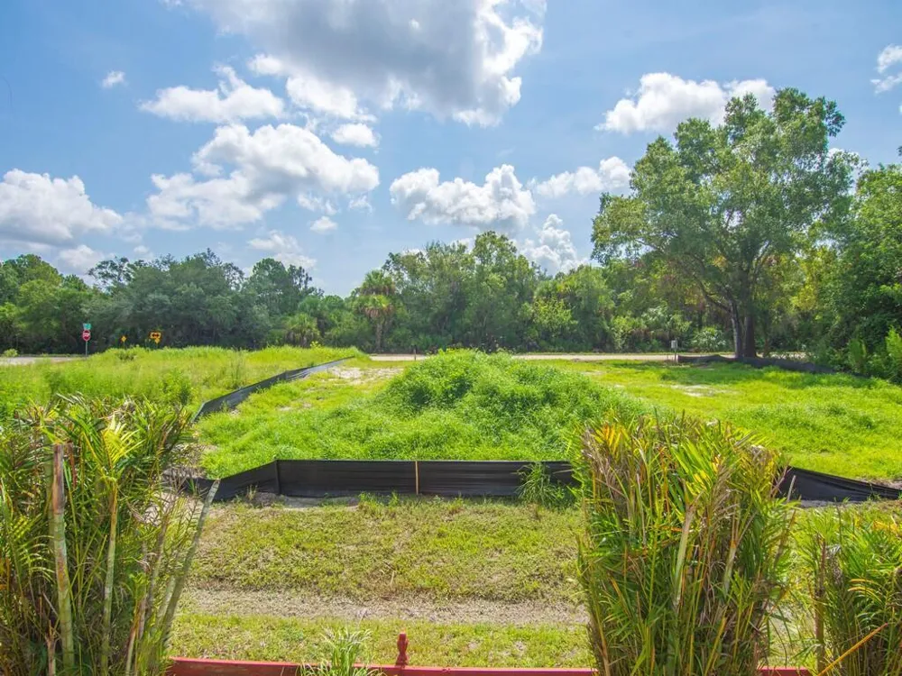 8978 100TH COURT Vero Beach, FL 32967