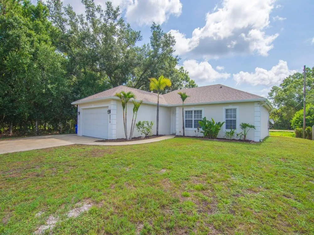 8978 100TH COURT Vero Beach, FL 32967