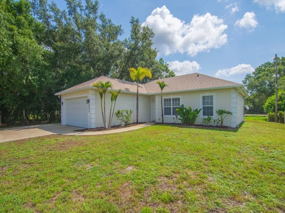 8978 100TH COURT Vero Beach, FL 32967