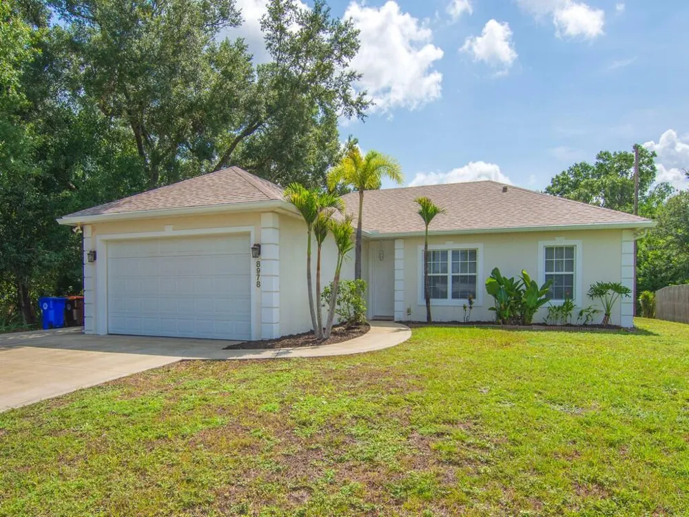 8978 100TH COURT Vero Beach, FL 32967