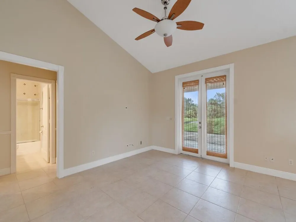 8978 100TH COURT Vero Beach, FL 32967
