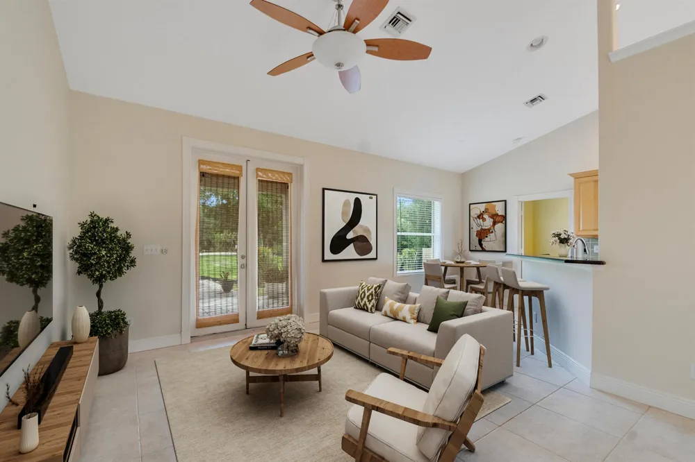 8978 100TH COURT Vero Beach, FL 32967