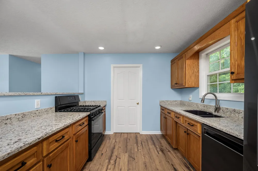45 McAllister Ln Woodbury, TN 37190