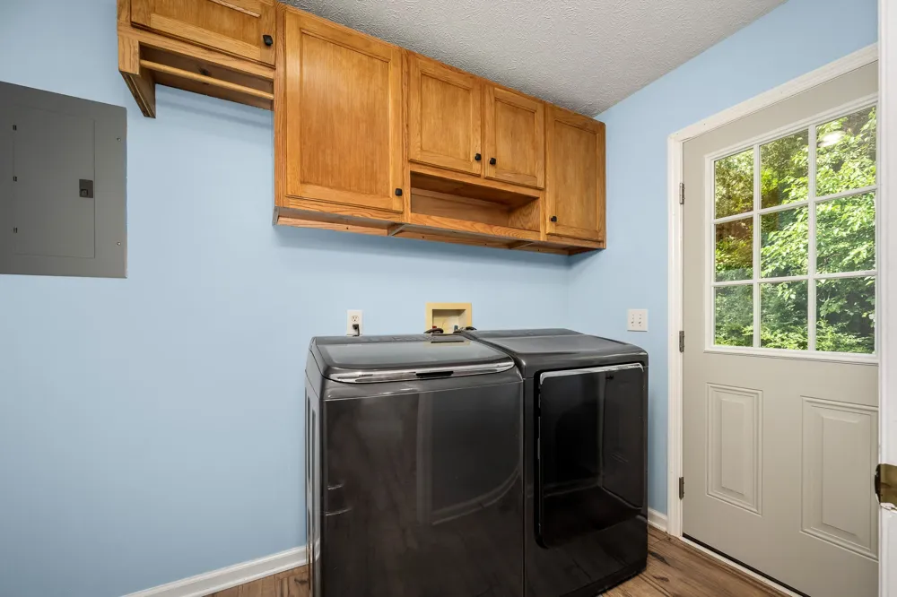 45 McAllister Ln Woodbury, TN 37190
