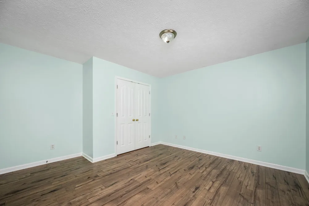 45 McAllister Ln Woodbury, TN 37190