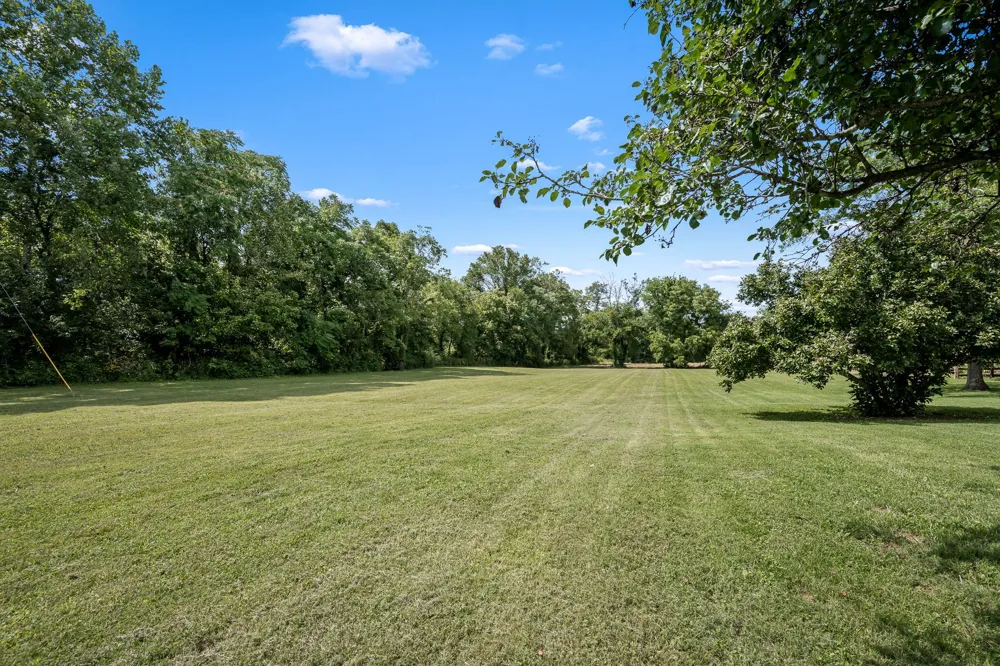 45 McAllister Ln Woodbury, TN 37190