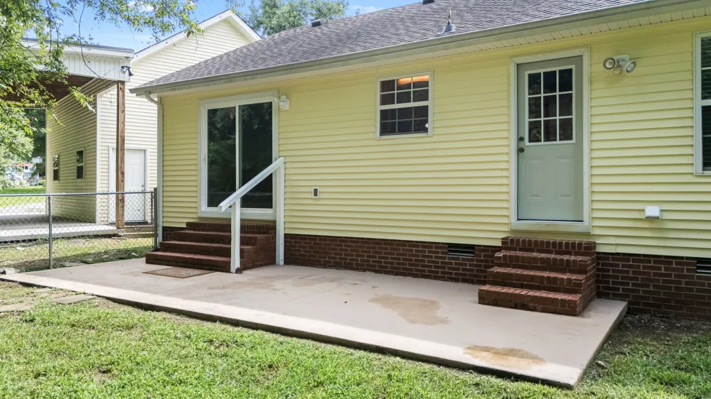 45 McAllister Ln Woodbury, TN 37190