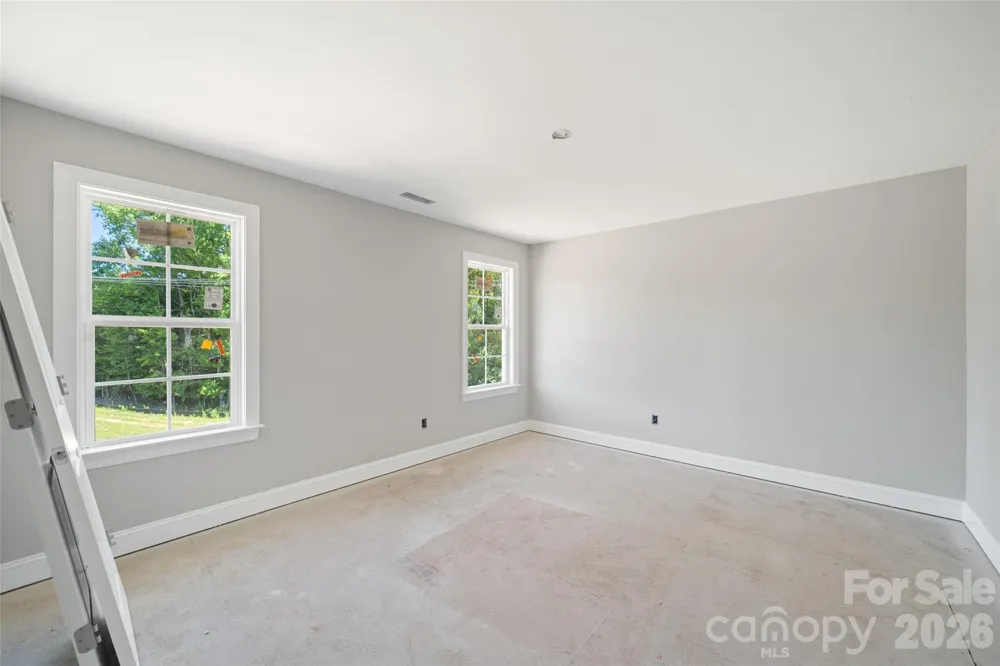 165 Canton Drive Lexington, NC 27295