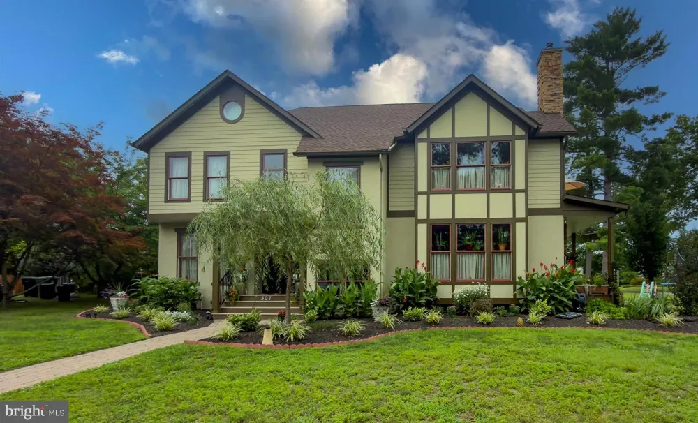 307 E BUTTONWOOD STREET Wenonah, NJ 08090