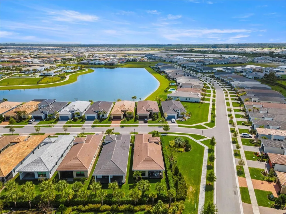 5337 Santa Rosa Ln Westlake, FL 33470