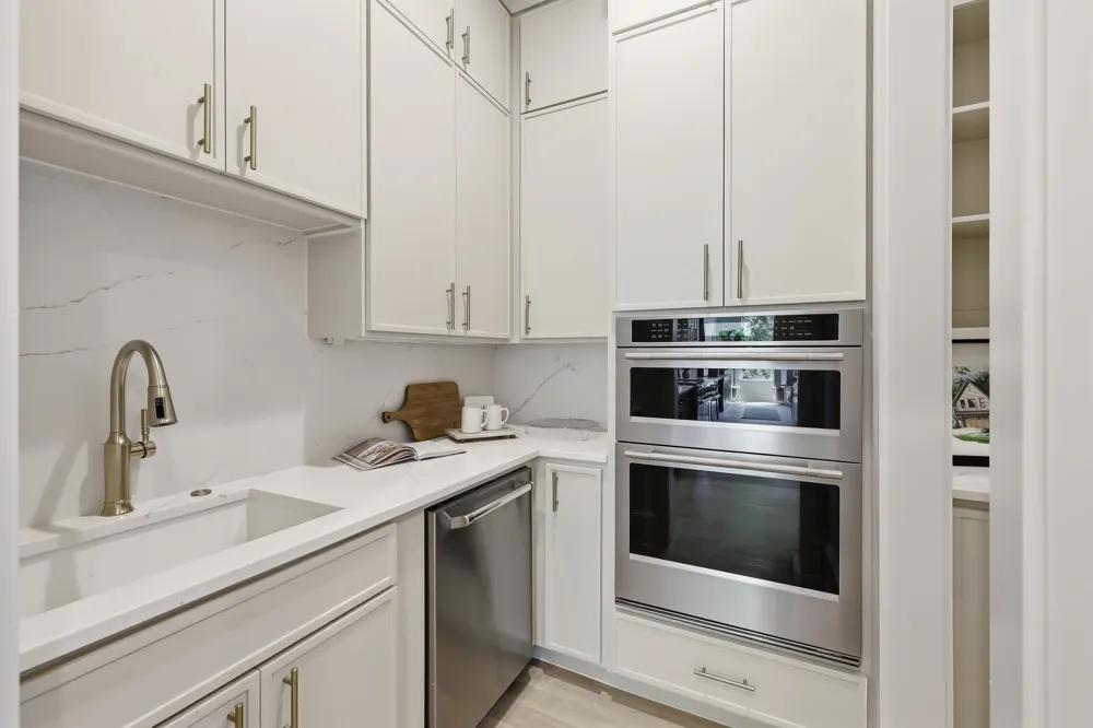 6984 Bob O Link Drive Dallas, TX 75214