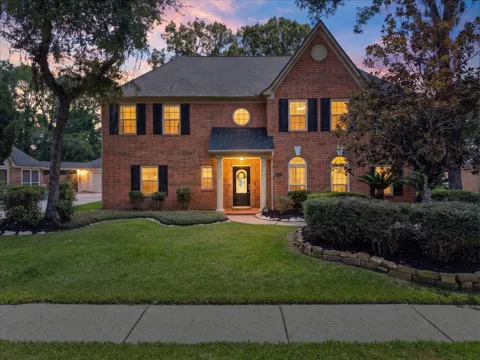 4318 Island Hills Drive
