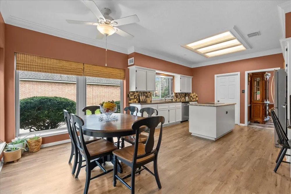 4318 Island Hills Drive Pasadena, TX 77059